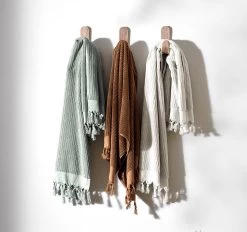 Paros Rib 840GSM Cotton Bath Mat Sand -Home Furnishings aura parosribtowelrangelifestyle6 dff7ee9e 8f1e 4d7a 813f 357856079529