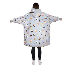 Blanket Hoodie Sushi Roll -Home Furnishings bambury blkthoodiesushiroll4