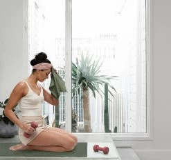 Matrix Microfibre Gym Towel Large Moss 7 Matrix Microfibre Gym Towel Large Moss -Home Furnishings bambury matrixmoss60x120gymtowel2