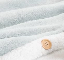 Dove 130x180cm Hooded Blanket Light Grey -Home Furnishings indulgence dovelightgreyhoodedblanket2