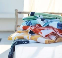 Lexington Graphic 100x180cm Beach Towel Sea Shell -Home Furnishings lex graphic100x180beachtwllifestyle 9fb0736a 35e5 4947 b348 7d10707e4662