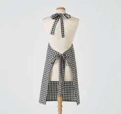 Springsteen Apron Black -Home Furnishings lhl springsteenblackapron3