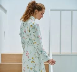 Pip Studio Les Fleur Cotton Velour Bathrobe Range White -Home Furnishings ps lesfleurswhiterobe4
